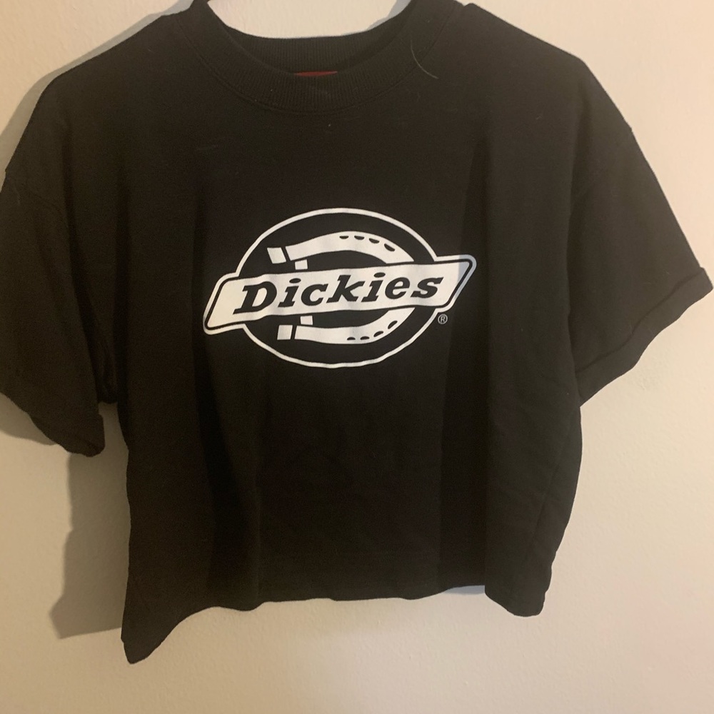 Black dickies crop